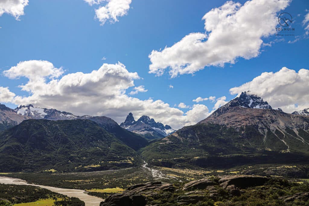 COUVERTURE DE LA VALLÉE DU GLACIER SOLER