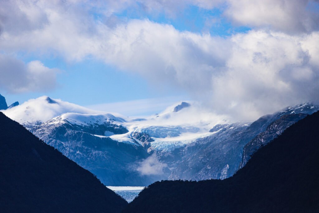 CORDILLÈRE DEL AVELLANO PORTADA